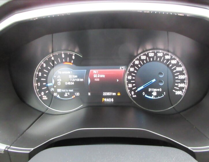 Ford S-MAX Hatchback 2,0 l 132 kw