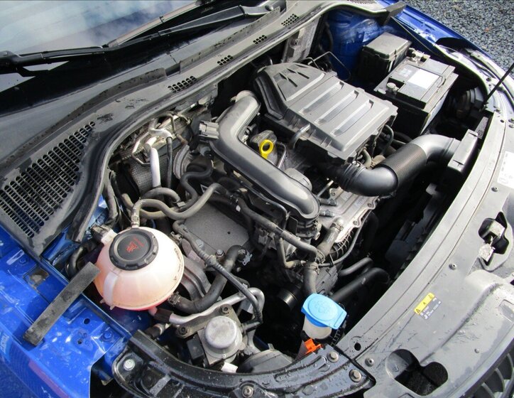 Škoda Rapid Sedan 999,0 70 kw