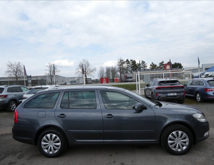 Škoda Octavia Kombi 1,8 l 118 kw