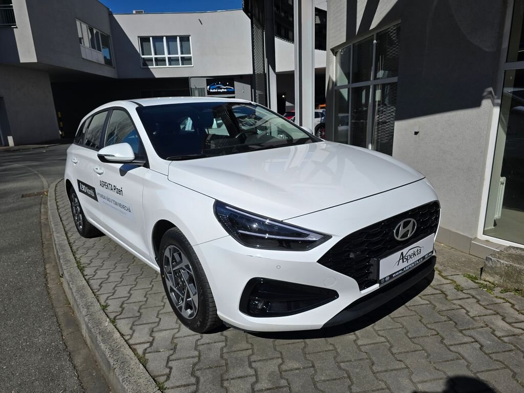 Hyundai i30 Kombi 998,0 73 kw