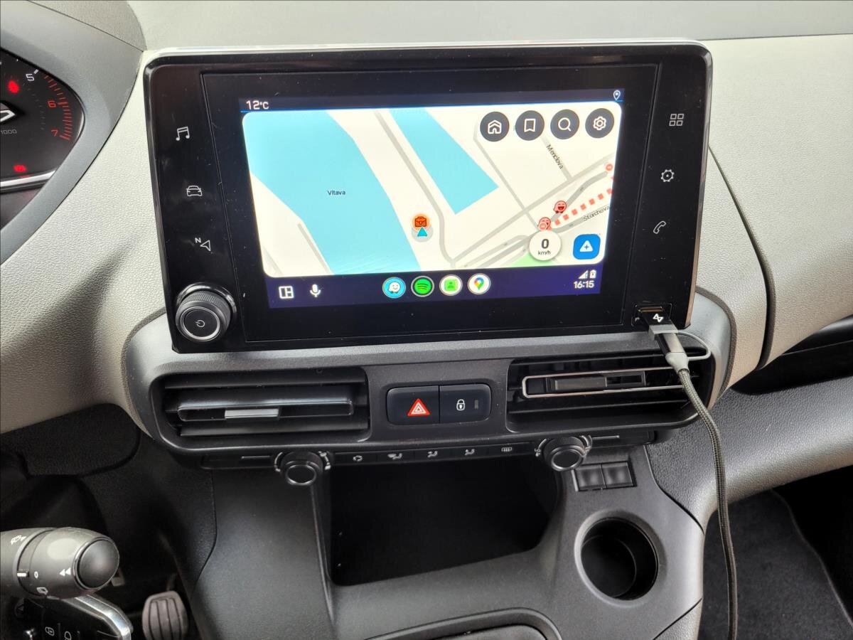 Peugeot Rifter MPV 1,5 l 75 kw