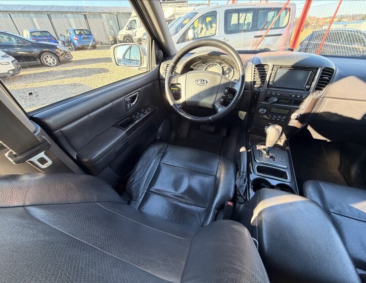 KIA Sorento 25
