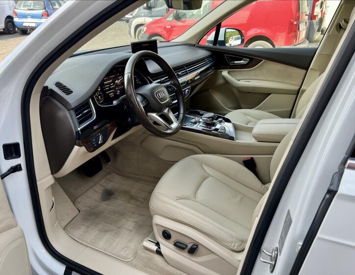 Audi Q7 SUV / Terénní 3,0 l 200 kw