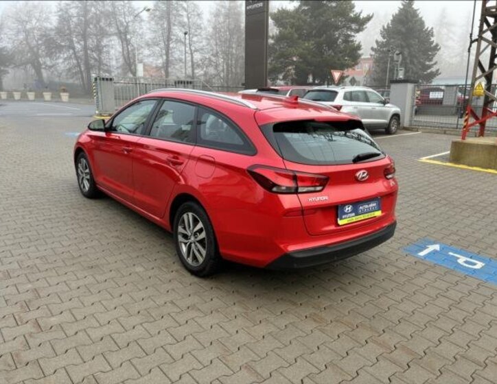 Hyundai i30 5