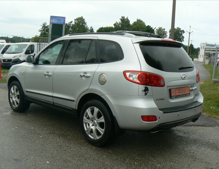 Hyundai Santa Fe 5