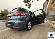 Ford S-MAX 18