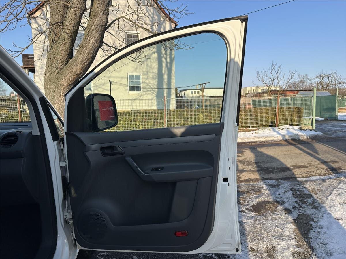 Volkswagen Caddy Kombi 1,6 l 75 kw