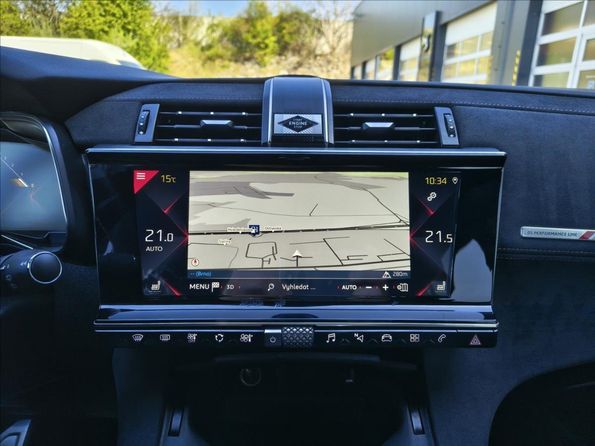 DS Automobiles DS7 Crossback SUV / Terénní 2,0 l 130 kw