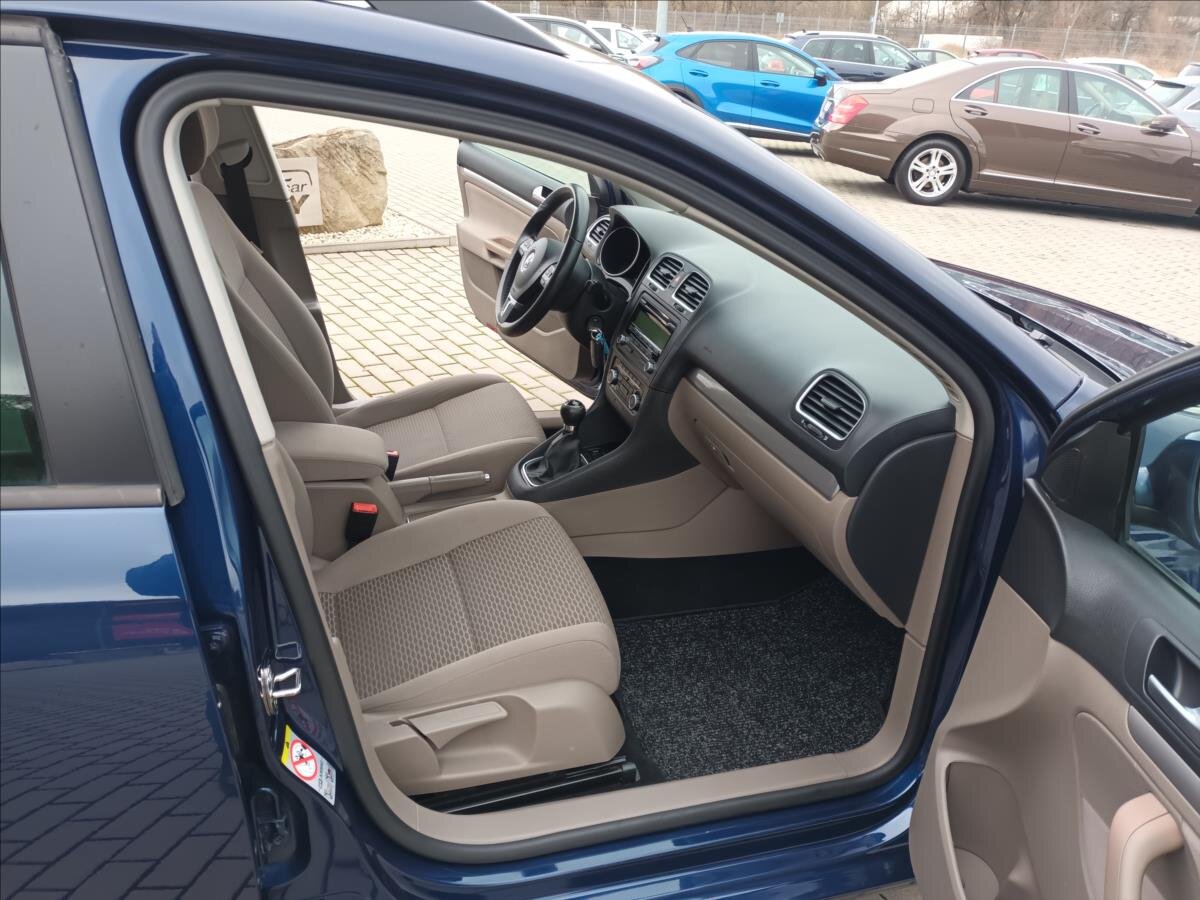 Volkswagen Golf Kombi 1,2 l 63 kw