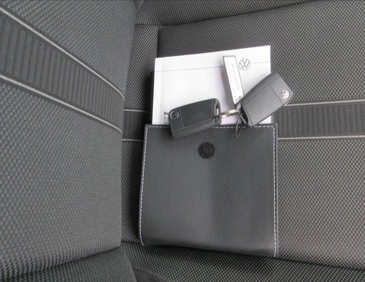 Volkswagen T-Roc SUV 2,0 l 110 kw