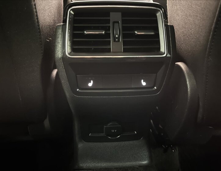 Škoda Karoq SUV 1,5 l 110 kw