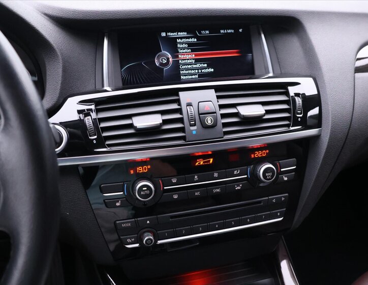 BMW X4 SUV 2,0 l 140 kw