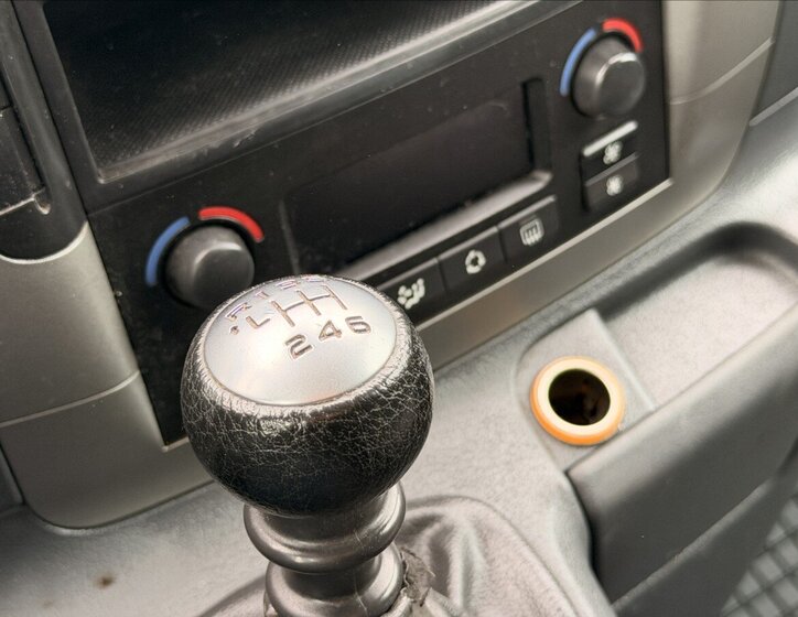 Peugeot Expert Tepee MPV 2,0 l 120 kw