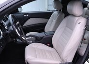 Ford Mustang Kupé 3,7 l 227 kw