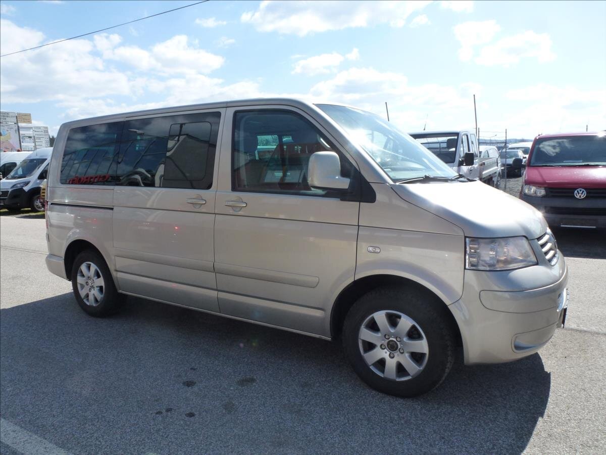 Volkswagen Multivan Kombi 2,5 l 128 kw