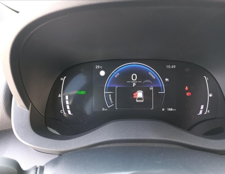 Toyota Yaris Cross CUV / Crossover 1,5 l 68 kw