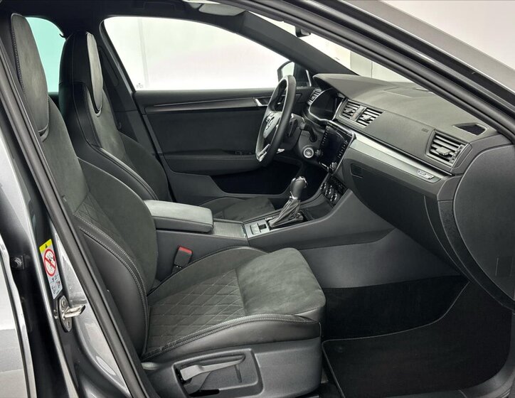 Škoda Superb Kombi 2,0 l 140 kw