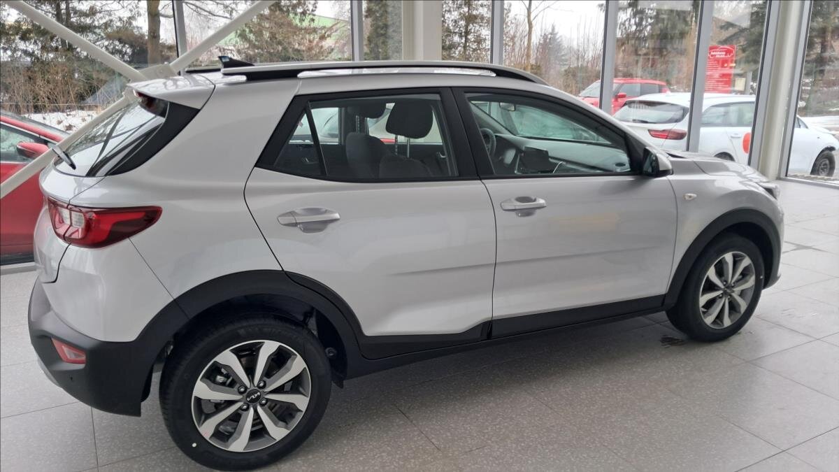 KIA Stonic Kombi 1,2 l 57 kw