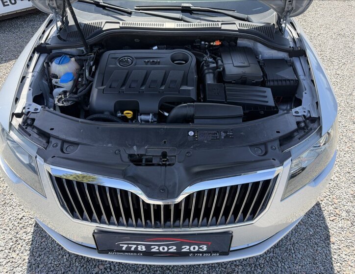 Škoda Superb Kombi 2,0 l 103 kw