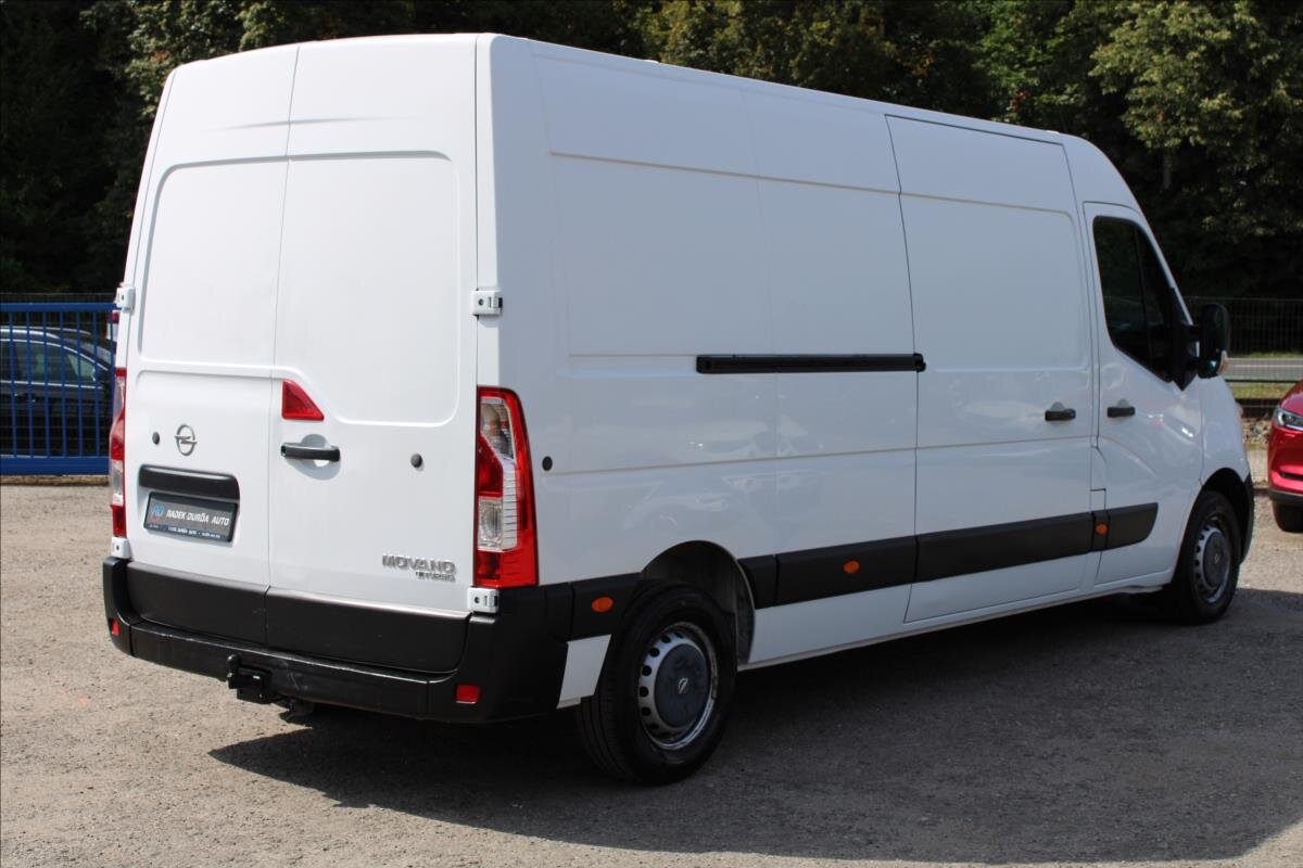 Opel Movano