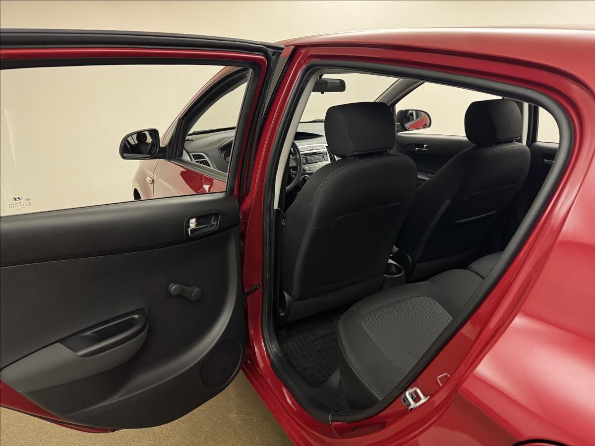 Hyundai i20 Hatchback 1,2 l 62 kw