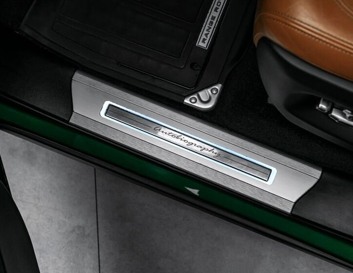 Land Rover Range Rover SUV 4,4 l 250 kw