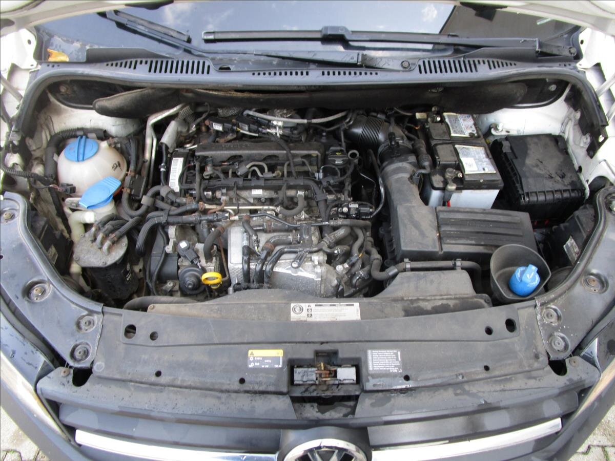 Volkswagen Caddy Skříň 2,0 l 75 kw