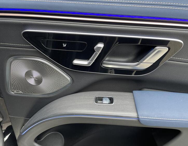 Mercedes-Benz EQS 19