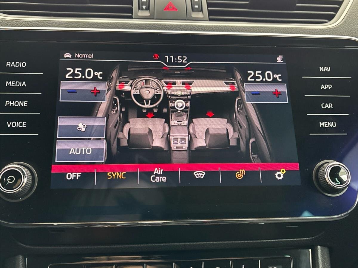 Škoda Superb Liftback 2,0 l 140 kw