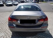 Mercedes-Benz Třídy A Sedan / Limuzína 1,3 l 100 kw