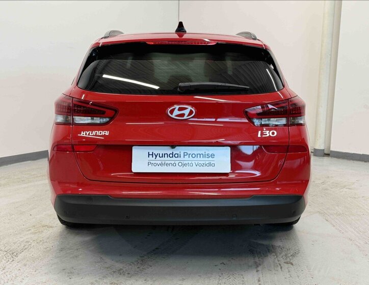 Hyundai i30 Kombi 998,0 73 kw