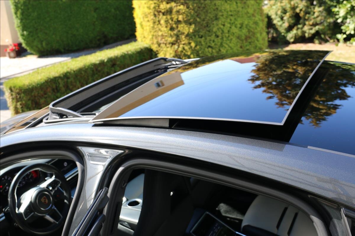 Porsche Panamera Hatchback 2,9 l 243 kw