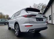 Mitsubishi Outlander 3