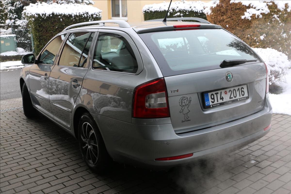 Škoda Octavia Kombi 1,6 l 77 kw