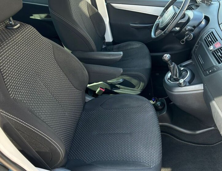 Citroën C4 Picasso MPV 1,6 l 80 kw