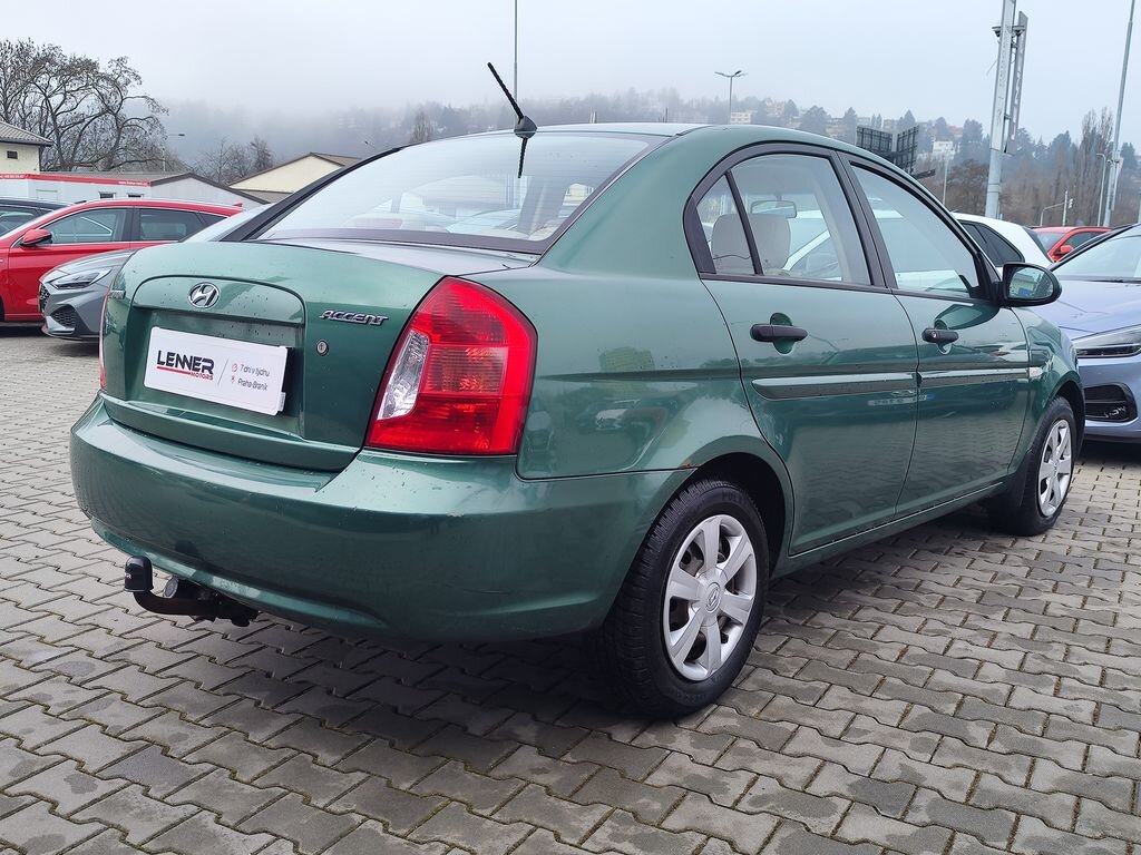 Hyundai Accent Hatchback 1,4 l 71 kw