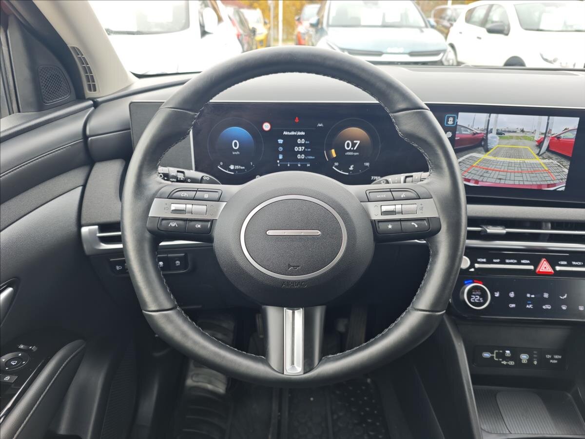 Hyundai Tucson SUV 1,6 l 118 kw