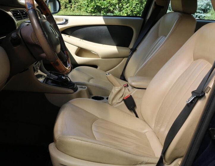 Jaguar X-Type Sedan 2,2 l 114 kw