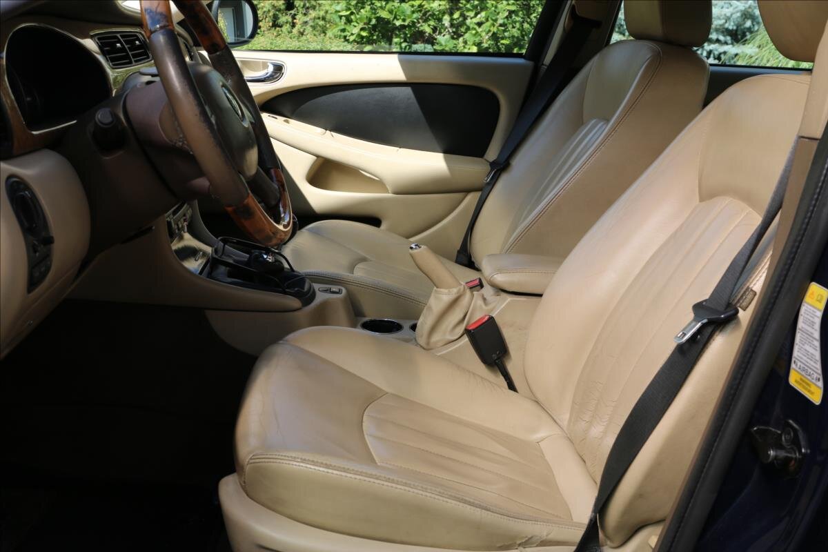 Jaguar X-Type Sedan 2,2 l 114 kw