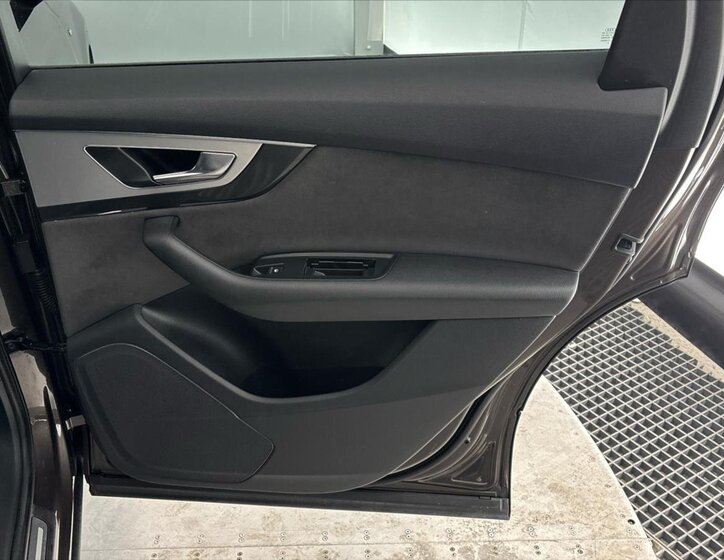 Audi Q7 SUV / Terénní 3,0 l 200 kw