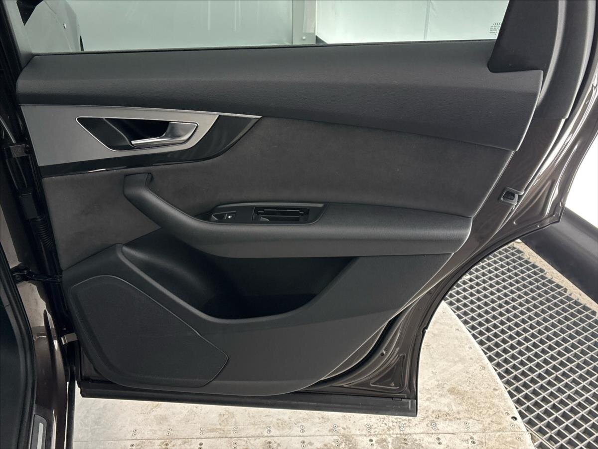 Audi Q7 SUV / Terénní 3,0 l 200 kw