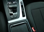 Audi Q5 SUV / Terénní 2,0 l 120 kw