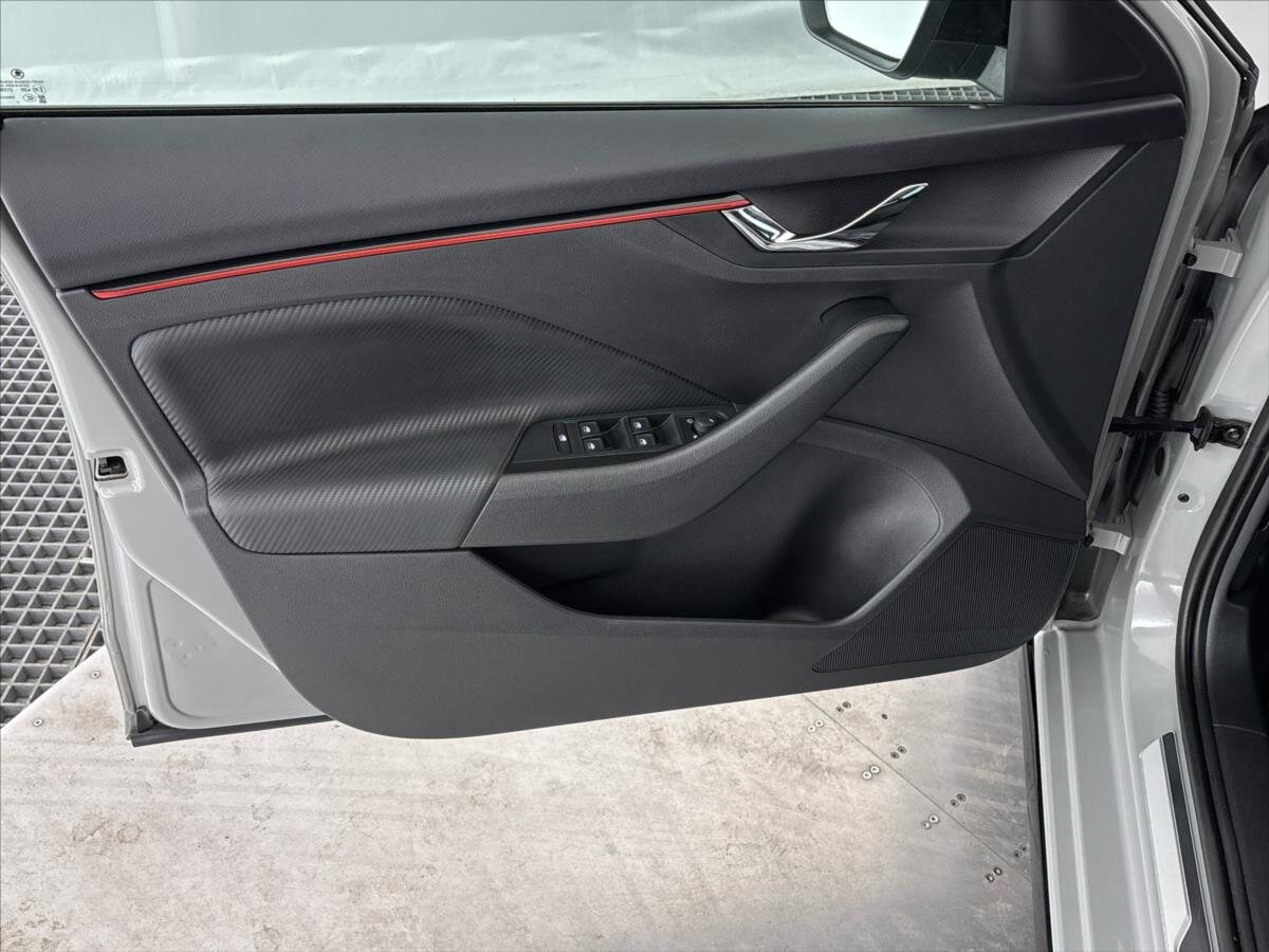 Škoda Scala Hatchback 999,0 85 kw