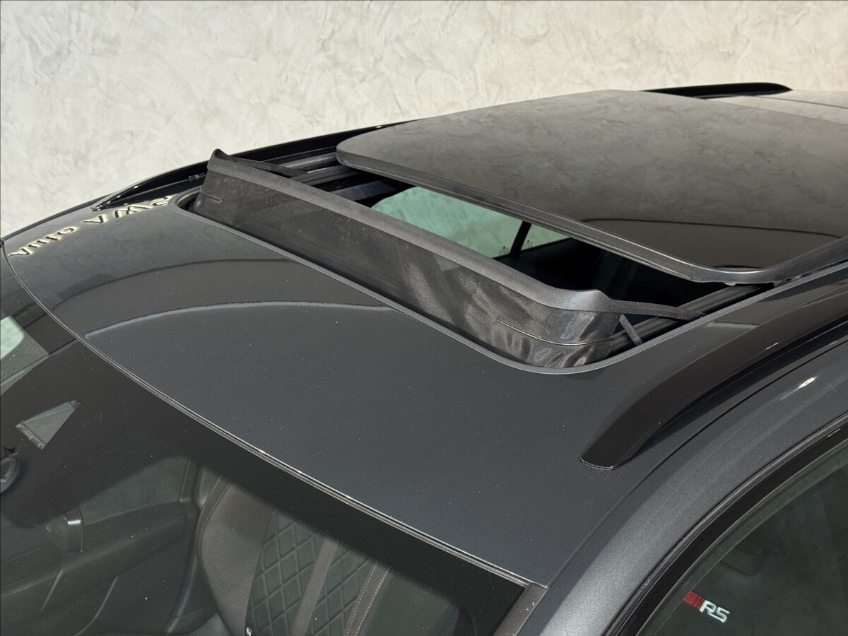 Škoda Octavia Kombi 1,4 l 180 kw