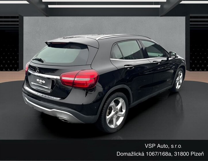 Mercedes-Benz GLA SUV / Terénní 2,1 l 100 kw