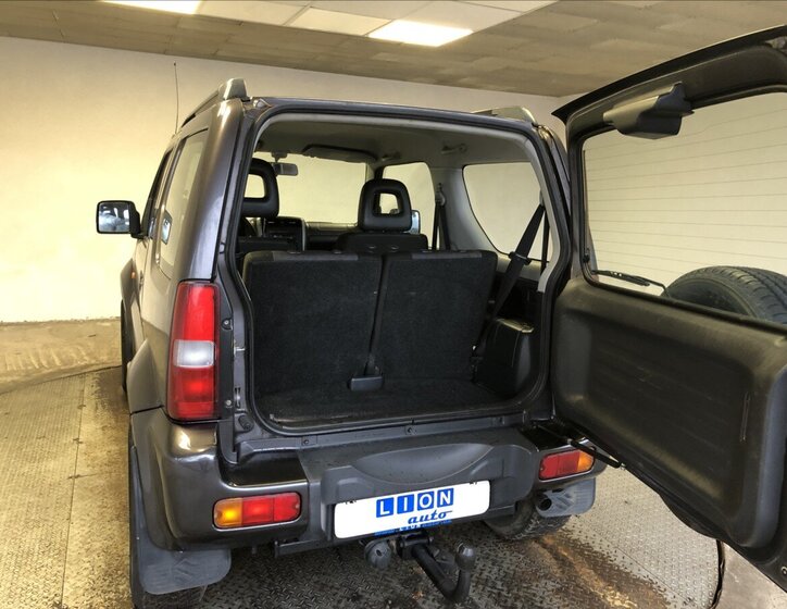 Suzuki Jimny 12