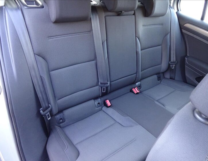 Volkswagen Golf Kombi 1,2 l 77 kw