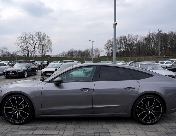 Audi A7 Sedan / Limuzína 3,0 l 210 kw