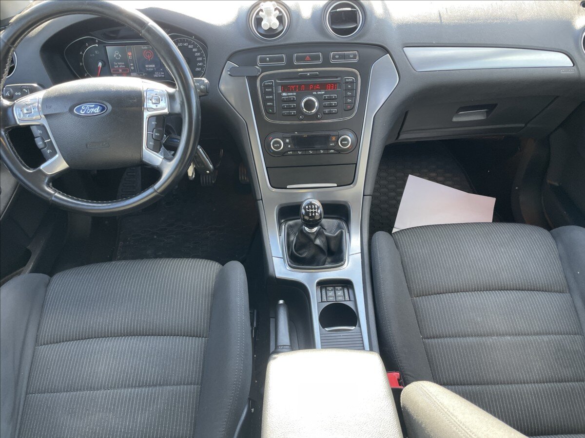 Ford Mondeo Kombi 2,0 l 103 kw