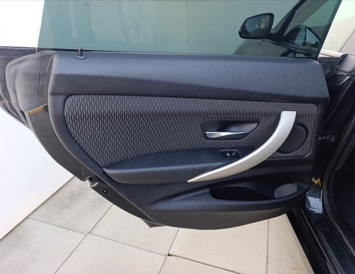 BMW Řada 3 Liftback 2,0 l 105 kw